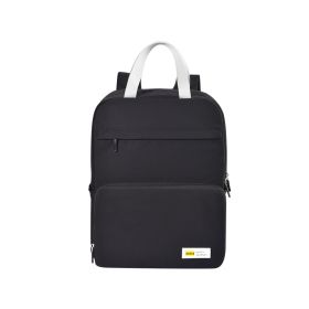 Simple and large-capacity travel backpack.